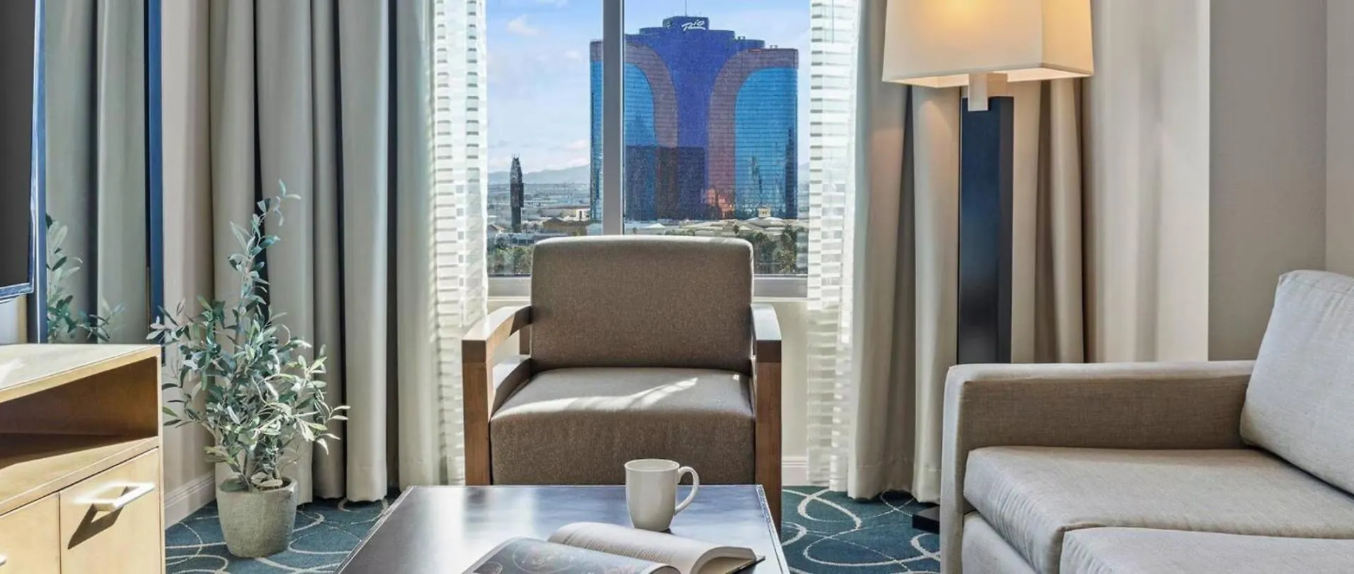 Holiday home Beautiful Hotel In Desert Blue 1Bd Deluxe Near The Strip Las Vegas
