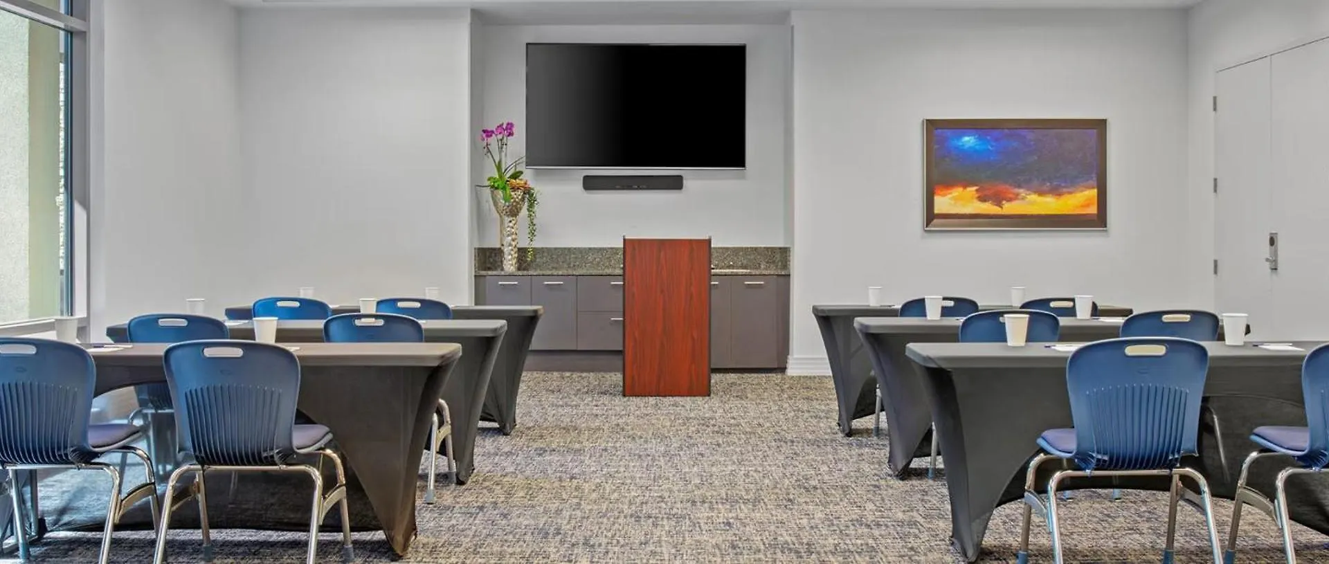 Beautiful Hotel In Desert Blue 1Bd Deluxe Near The Strip Las Vegas